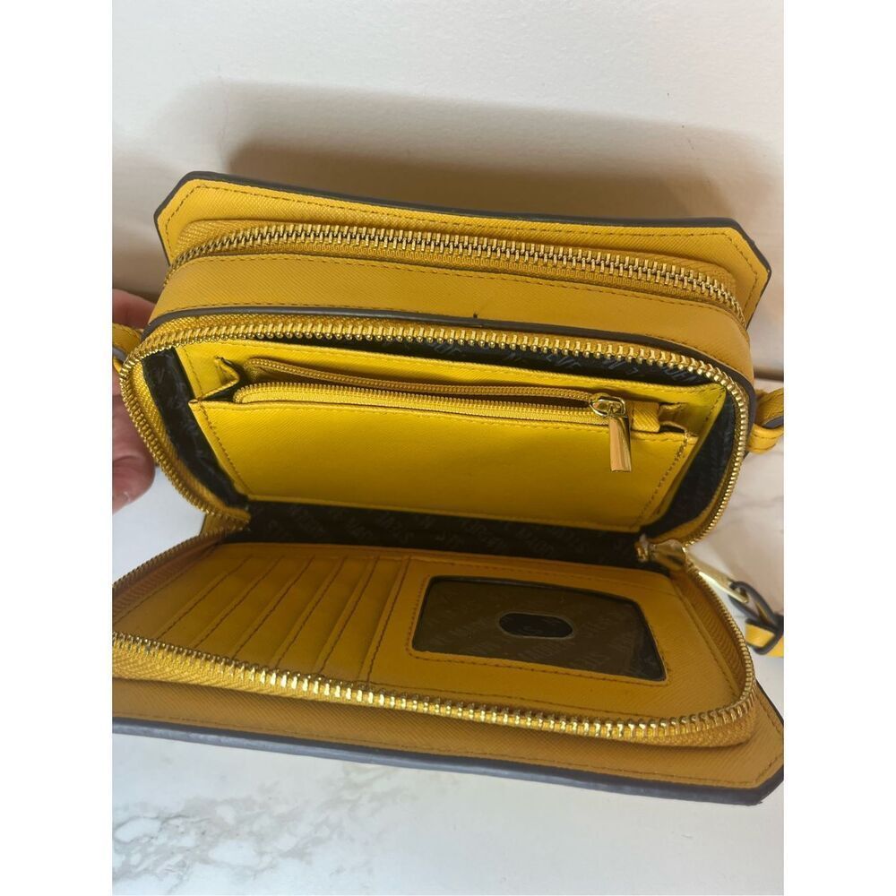 Steven Madden Yellow Crossbody Purse - Picture 6 of 10